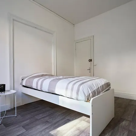 Maison Familiale 5 Pres De Valenciennes Appartement *